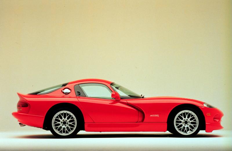 1999 Dodge Viper Gt2. 2000 Dodge Viper Gts R